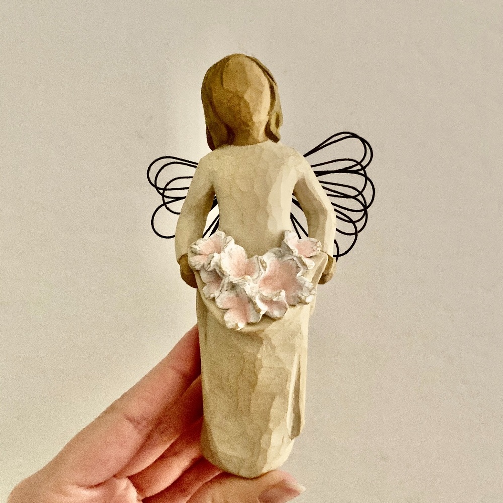 Willow Tree Figure Angel of Spring Demdiko statue